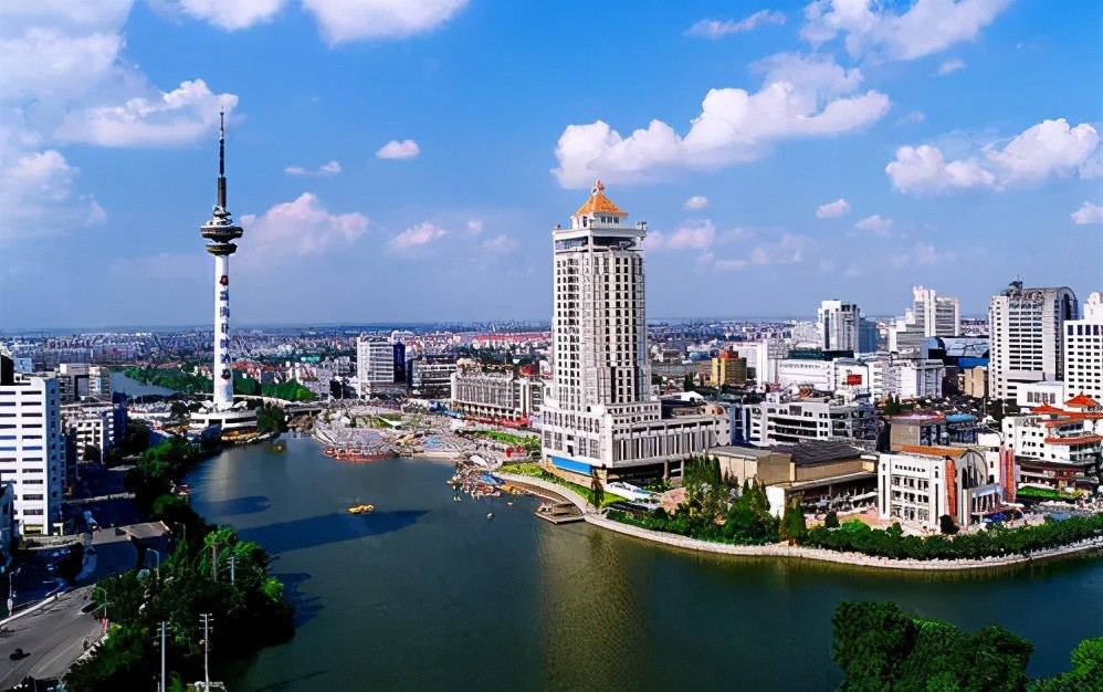 江苏小巷深处，探寻时光小站的秘密角落